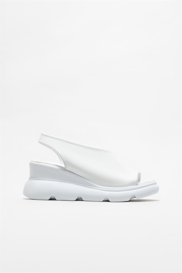 Beyaz deri dolgu topuklu kadın sandalet - Elle Shoes