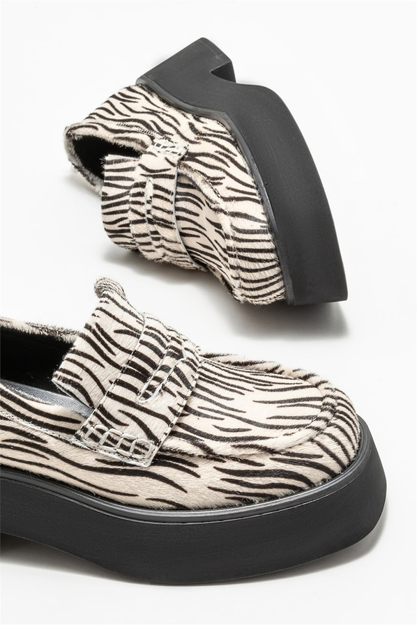 Beyaz deri kadın loafer - Elle Shoes