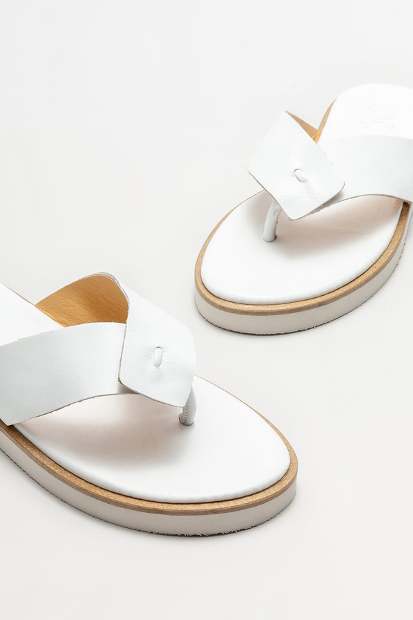 Beyaz deri kadın terlik - Elle Shoes