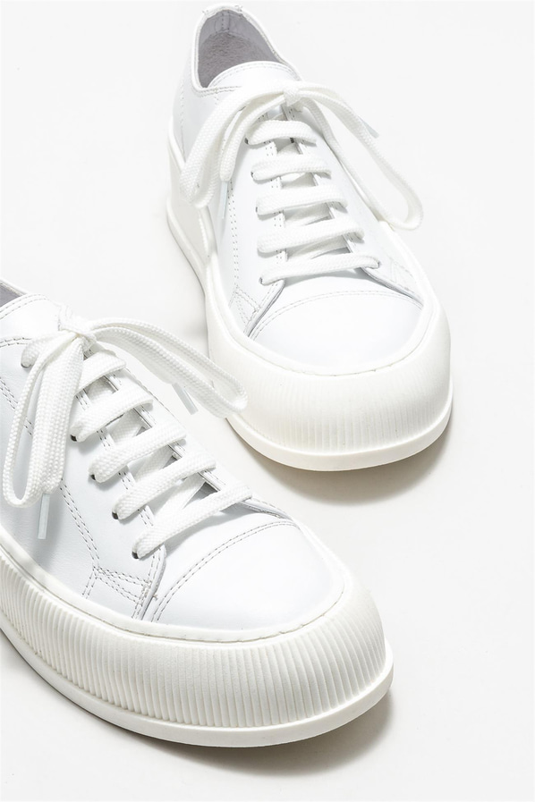 Beyaz deri kadın sneaker - Elle Shoes