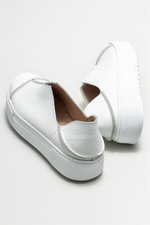 Beyaz deri kadın spor ayakkabı - Elle Shoes