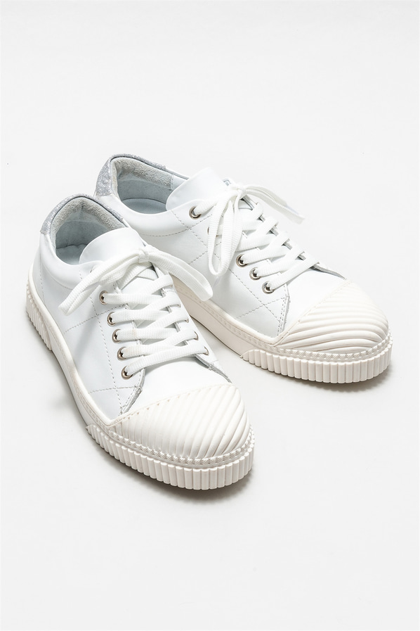 Beyaz deri kadın sneaker - Elle Shoes