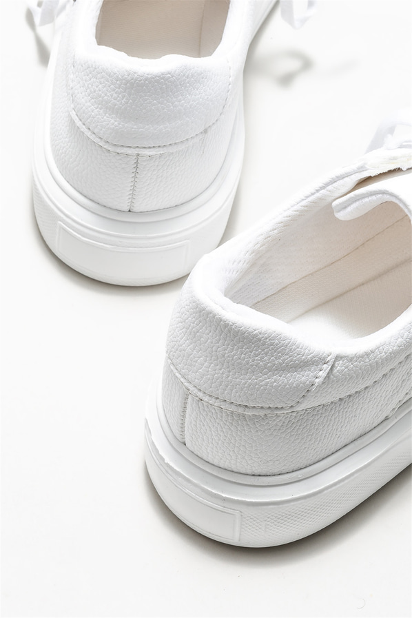 Beyaz erkek spor ayakkabı - Elle Shoes