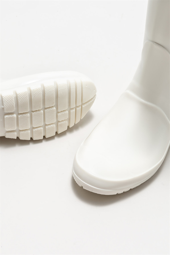 Beyaz kadın çizme - Elle Shoes