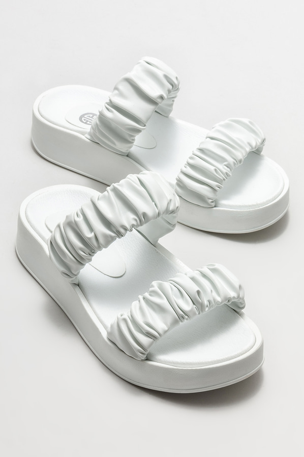 Beyaz dolgu topuklu kadın terlik - Elle Shoes