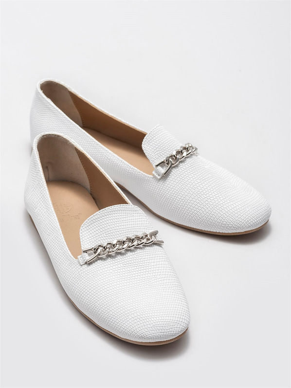 Beyaz kadın günlük ayakkabı, günlük kullanım için - Elle Shoes