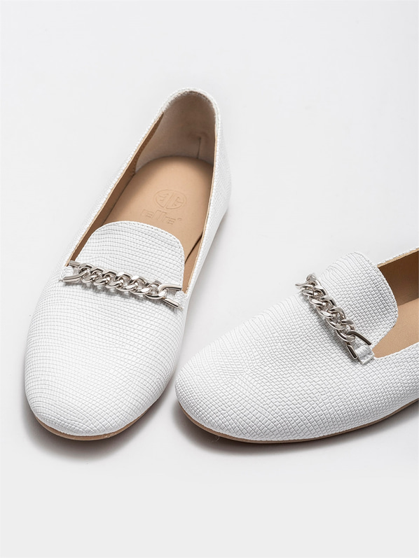 Beyaz kadın günlük ayakkabı, günlük kullanım için - Elle Shoes