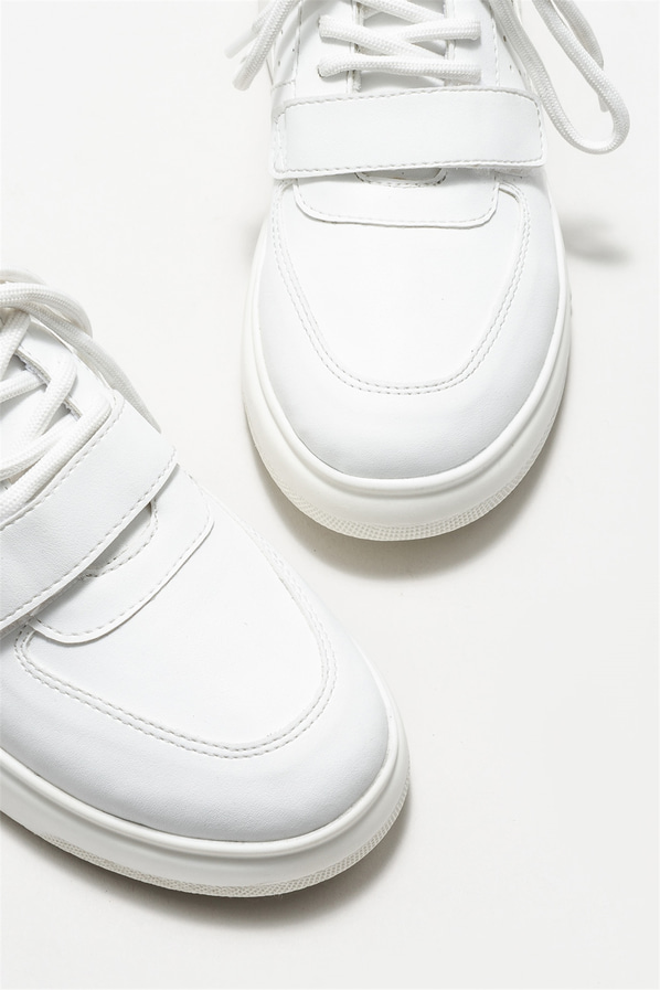 Beyaz kadın bot, günlük kullanım için - Elle Shoes