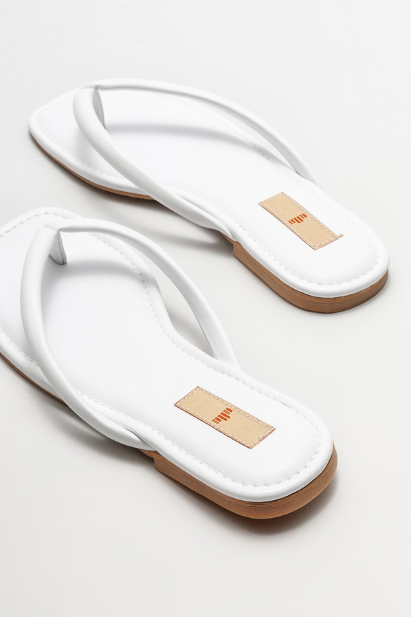 Beyaz kadın terlik - Elle Shoes