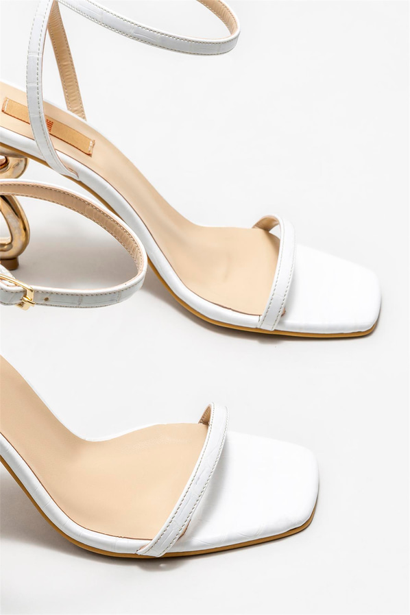 Beyaz topuklu kadın sandalet - Elle Shoes