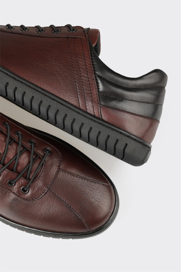 Bordo deri erkek günlük ayakkabı, rahat kullanım için - Elle Shoes
