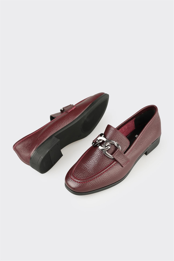 Bordo deri yumuşak dokulu kadın loafer, rahat kullanım için - Elle Shoes