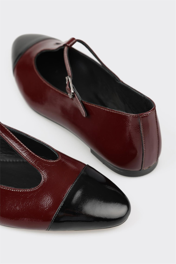 Bordo deri kadın babet, günlük kullanım için - Elle Shoes