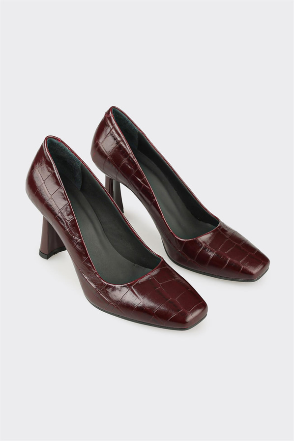 Bordo Deri Kadın Stiletto