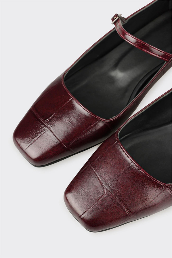Bordo kalın topuklu kadın ayakkabı, ofis stili için - Elle Shoes