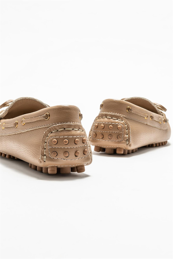Camel deri kadın loafer, günlük kullanım için - Elle Shoes