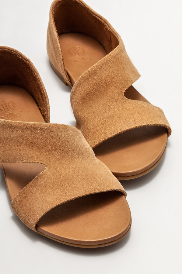 Camel deri düz kadın ayakkabı - Elle Shoes