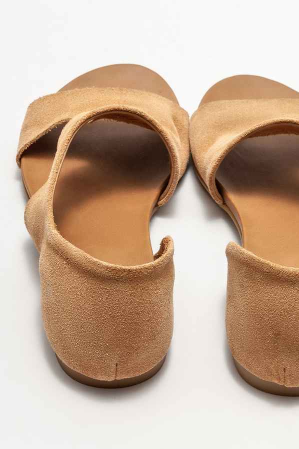 Camel deri düz kadın ayakkabı - Elle Shoes