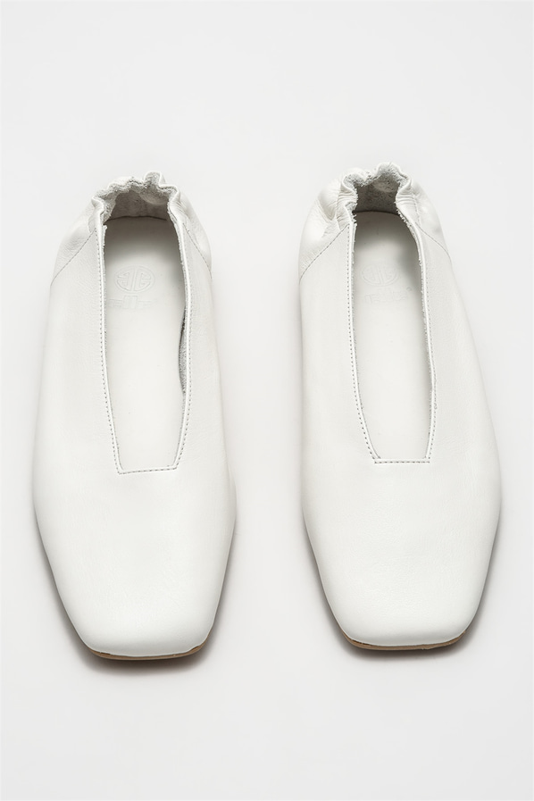 Ekru deri kadın babet - Elle Shoes