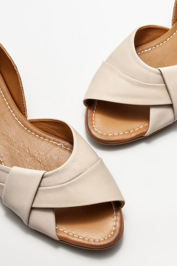 Ekru deri düz kadın ayakkabı - Elle Shoes