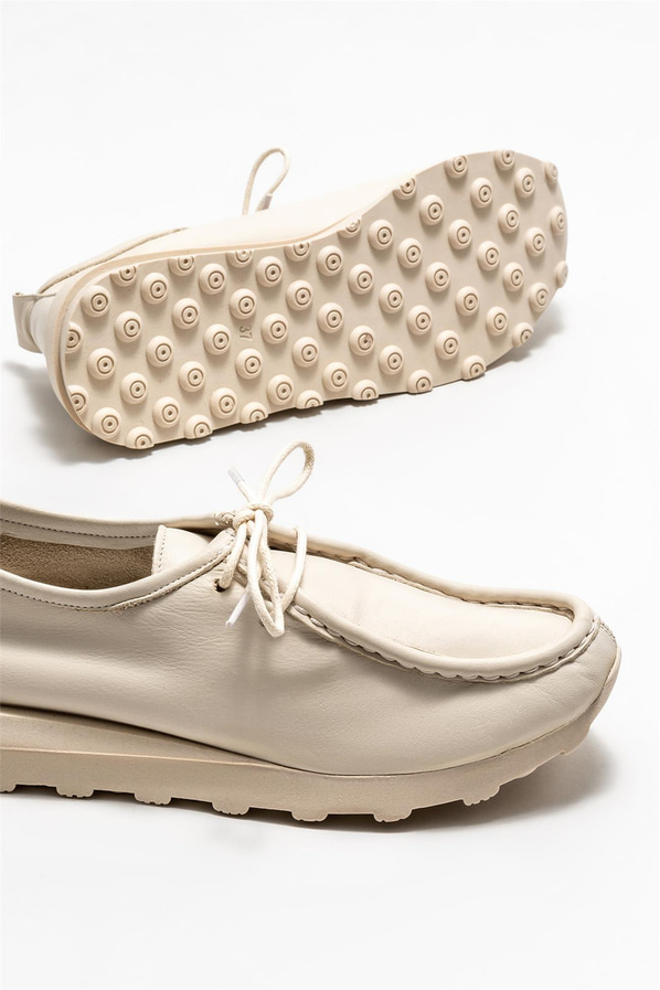 Ekru deri kadın düz ayakkabı, günlük kullanım için - Elle Shoes