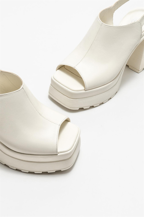 Ekru deri topuklu kadın sandalet - Elle Shoes