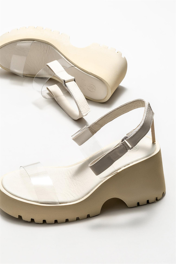 Ekru dolgu topuklu kadın sandalet - Elle Shoes