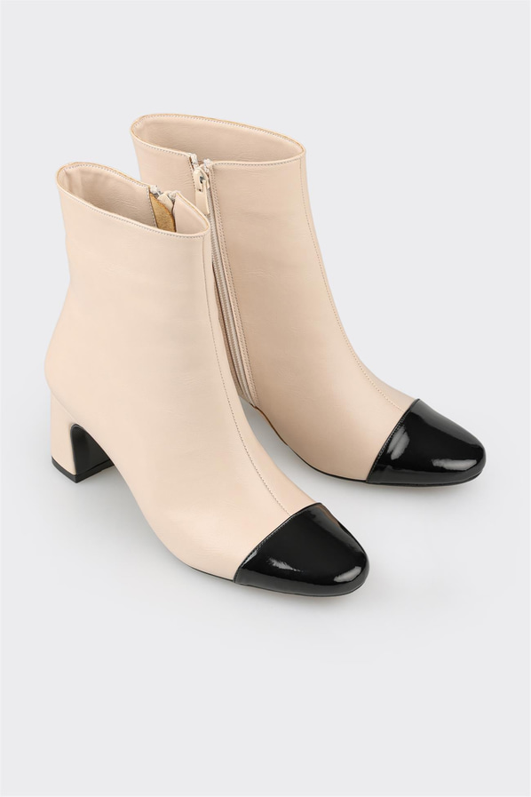 Ekru kadın bot, rahat kullanım için - Elle Shoes