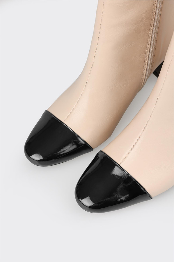 Ekru kadın bot, rahat kullanım için - Elle Shoes