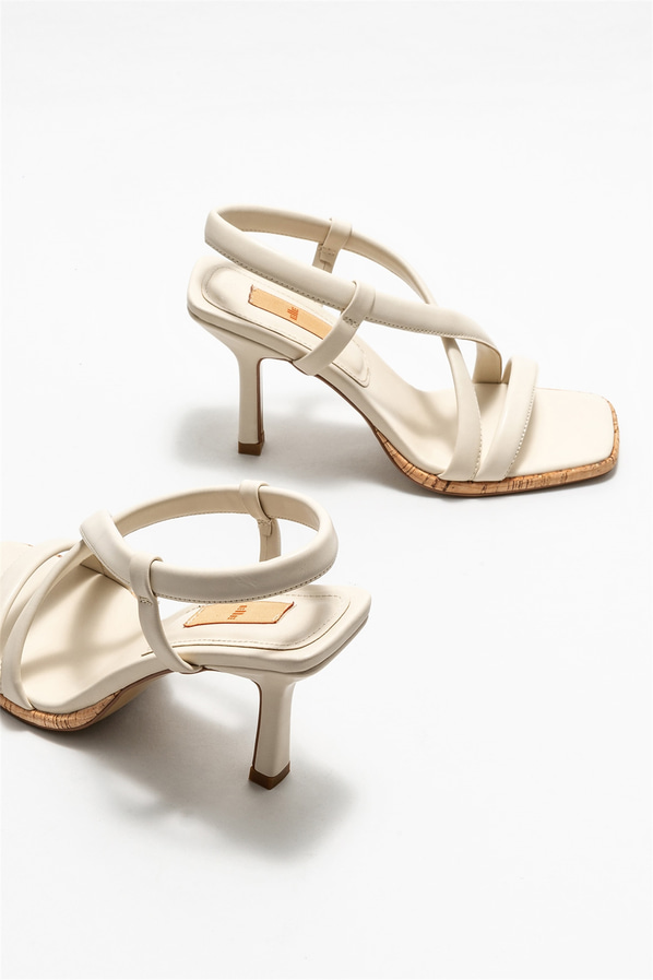 Ekru topuklu kadın sandalet - Elle Shoes