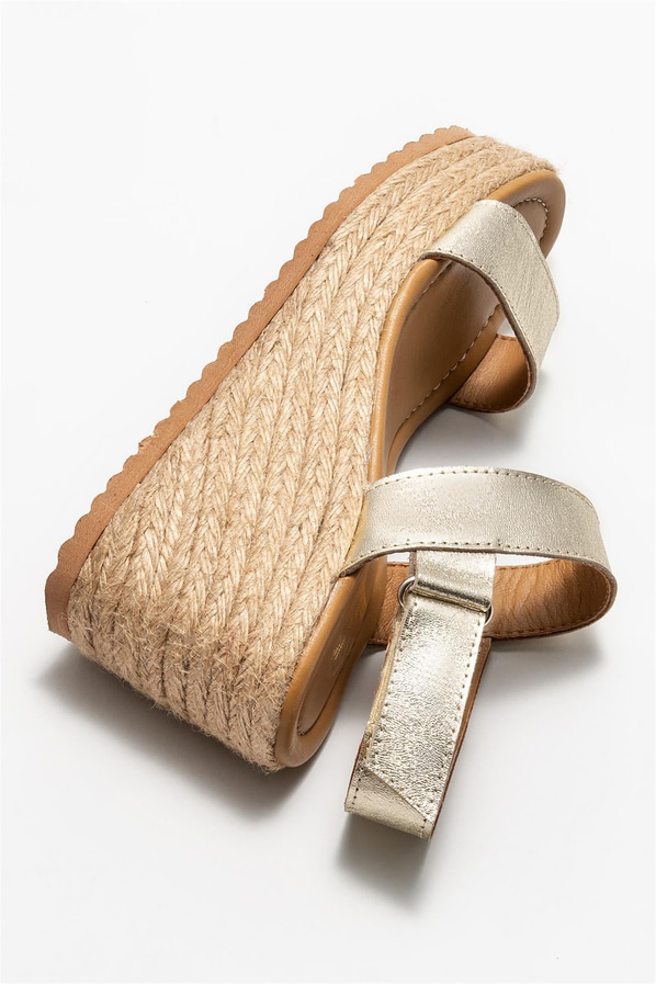 Gold deri kadın espadril, rahat kullanım için - Elle Shoes