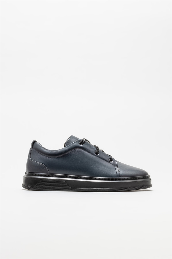 Gri deri erkek günlük ayakkabı, günlük kullanım için - Elle Shoes
