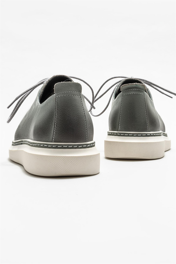 Gri deri erkek günlük ayakkabı, günlük kullanım için - Elle Shoes