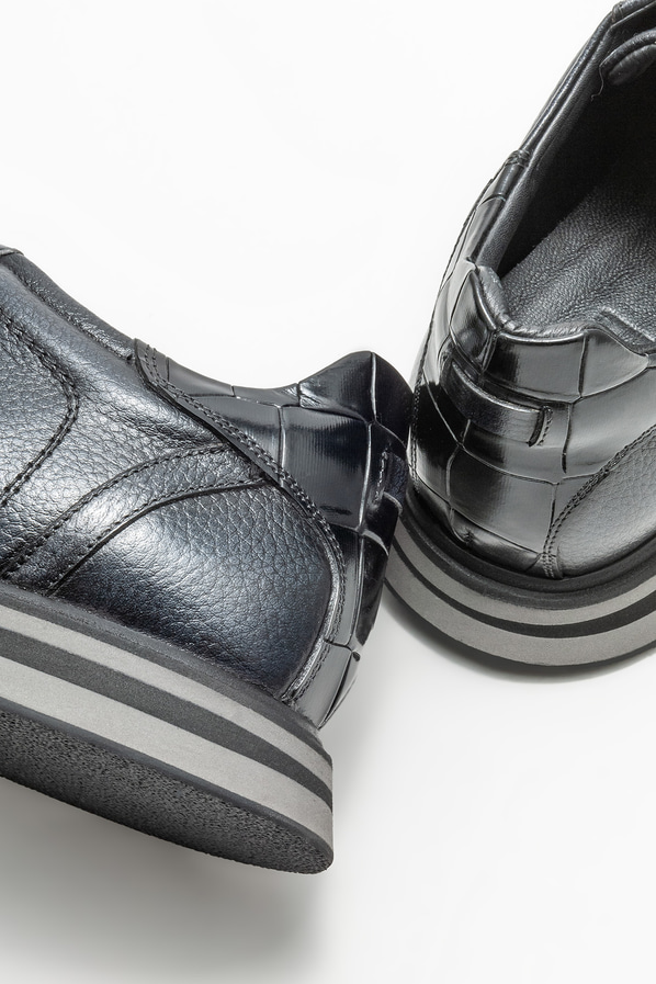 Gri deri erkek günlük ayakkabı, günlük kullanım için - Elle Shoes