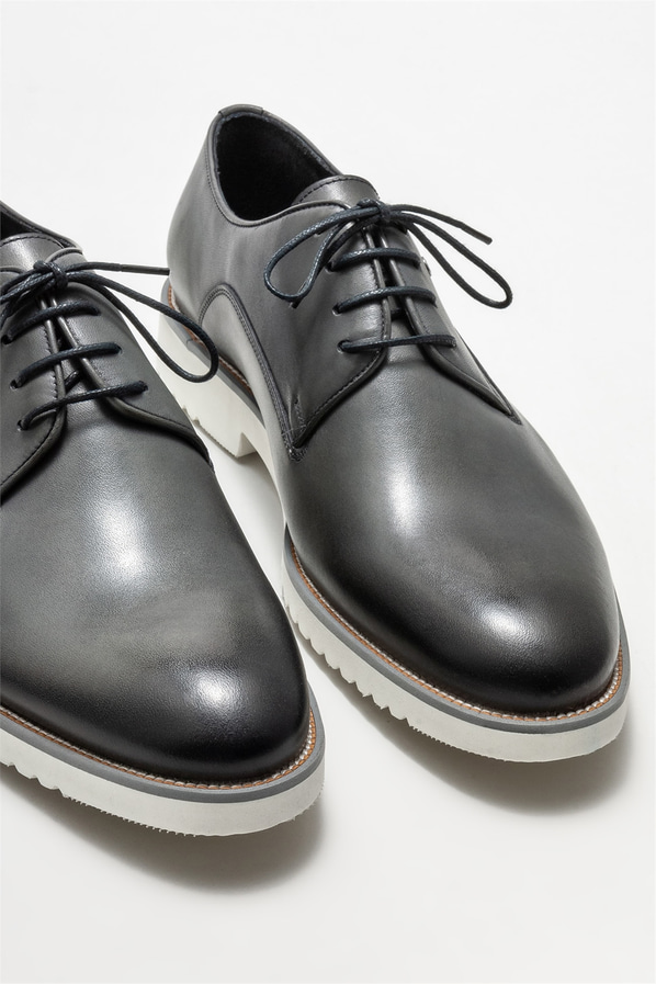 Gri deri erkek günlük ayakkabı, günlük kullanım için - Elle Shoes