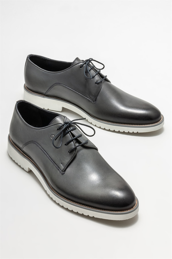 Gri deri erkek günlük ayakkabı, günlük kullanım için - Elle Shoes