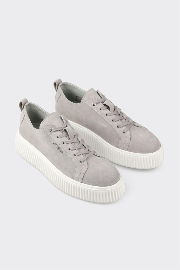 Gri deri ve süet erkek spor ayakkabı, rahat kullanım için - Elle Shoes
