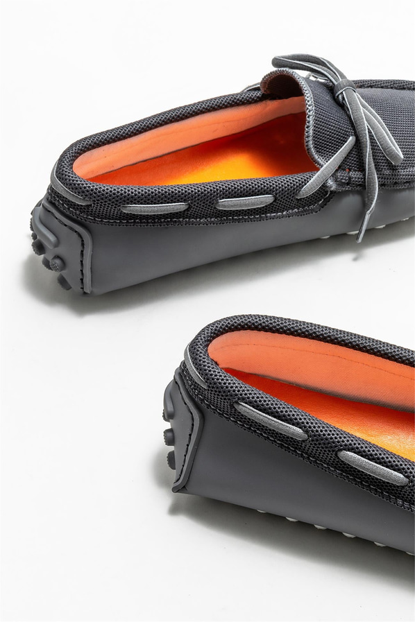 Gri erkek günlük ayakkabı, günlük kullanım için - Elle Shoes