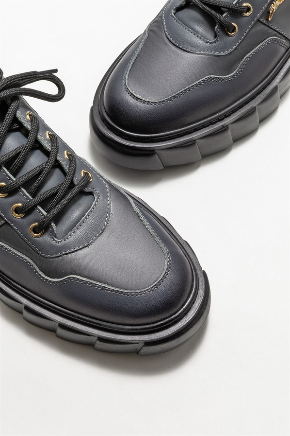 Gri erkek spor ayakkabı - Elle Shoes