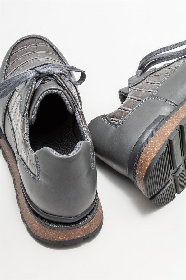 Gri erkek spor ayakkabı - Elle Shoes
