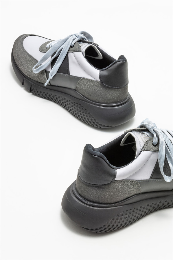 Gri erkek spor ayakkabı - Elle Shoes
