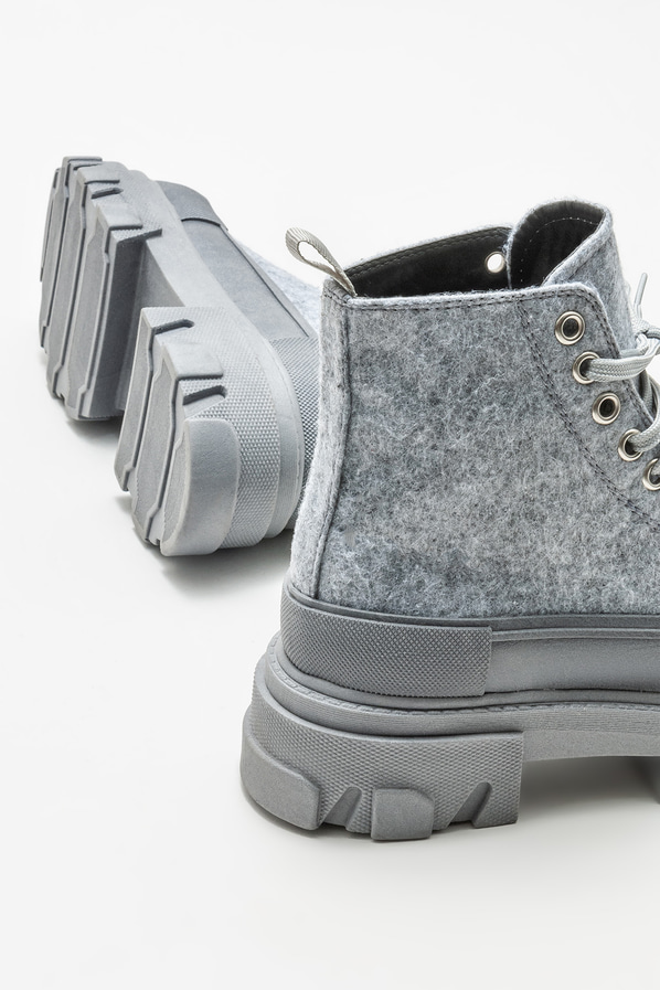 Gri kadın bot, günlük kullanım için - Elle Shoes