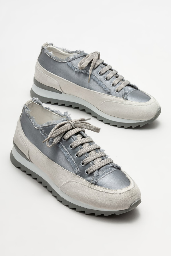 Gri kadın spor ayakkabı - Elle Shoes