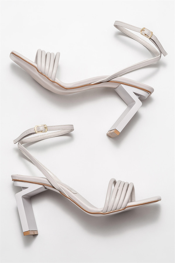 Gri topuklu kadın sandalet - Elle Shoes