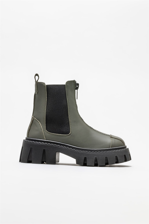 Haki deri düz kadın bot, günlük kullanım için - Elle Shoes
