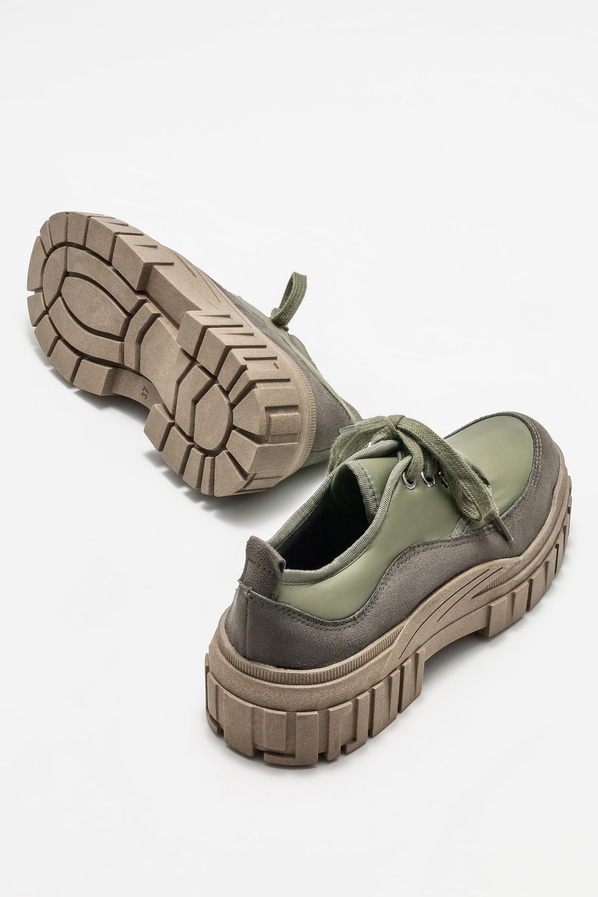 Haki düz kadın ayakkabı, günlük kullanım için - Elle Shoes