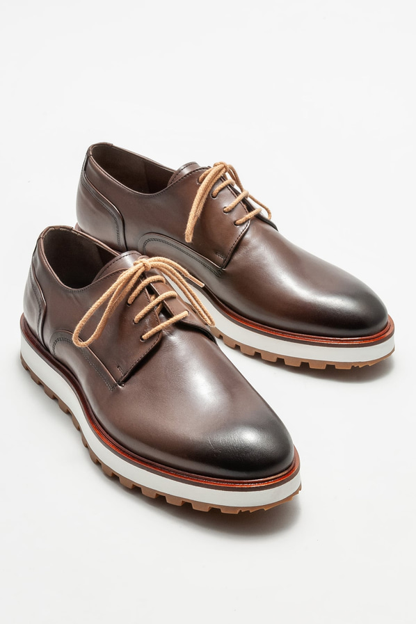 Kahve deri erkek günlük ayakkabı, günlük kullanım için - Elle Shoes