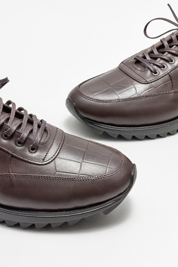 Kahve deri erkek günlük ayakkabı, günlük kullanım için - Elle Shoes