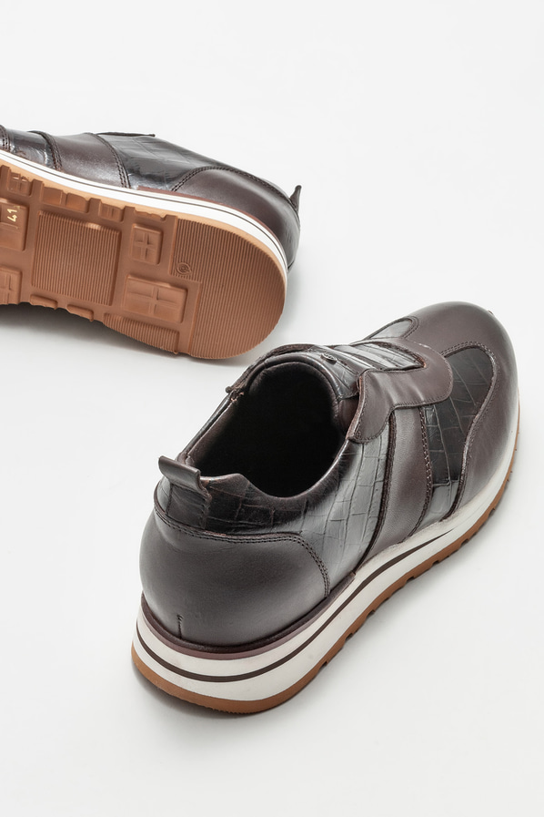Kahve deri erkek günlük ayakkabı, günlük kullanım için - Elle Shoes