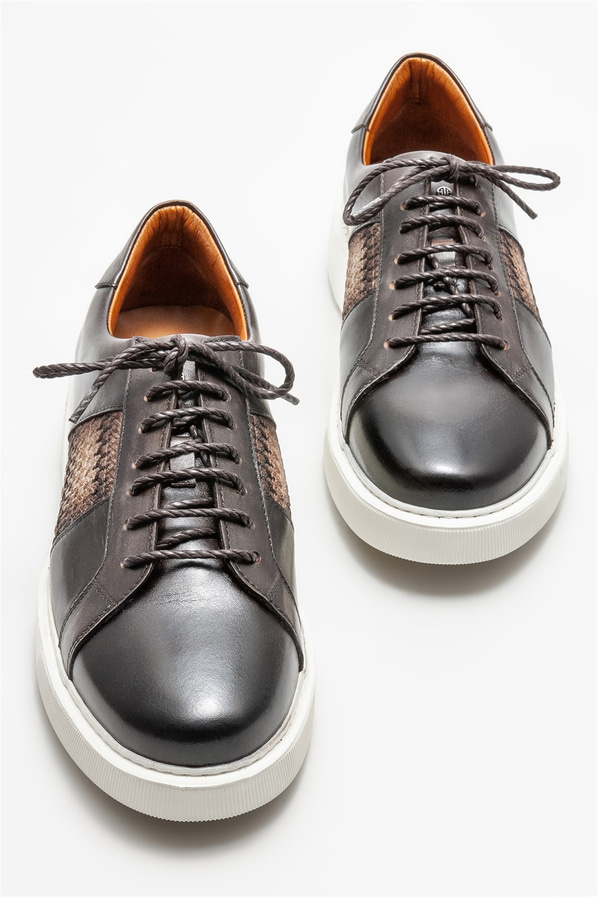 Kahve deri erkek günlük ayakkabı, günlük kullanım için - Elle Shoes